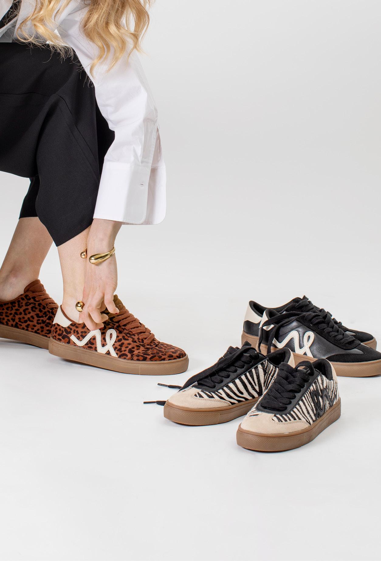 SNEAKERS